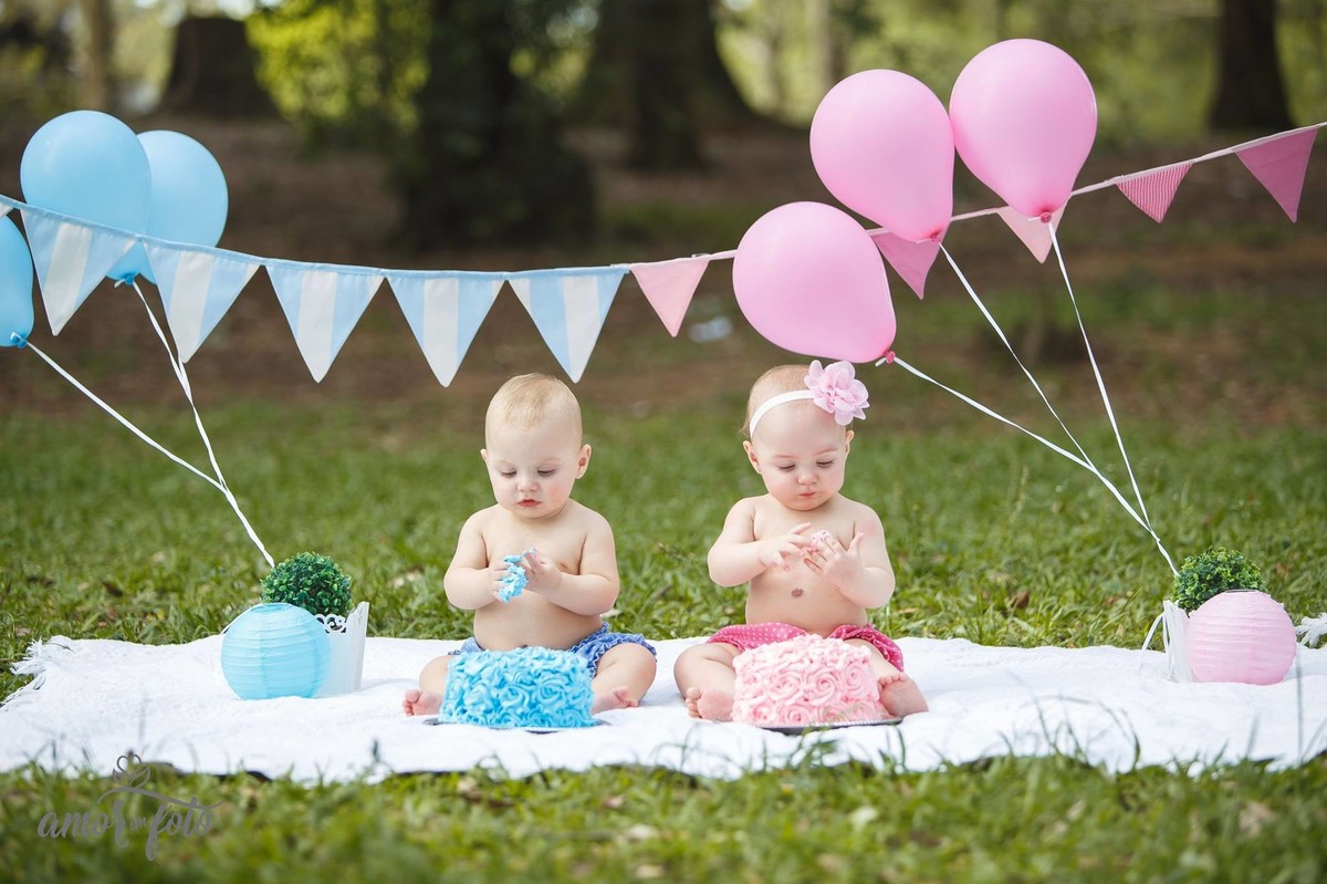 Ensaio infantil gêmeos externo