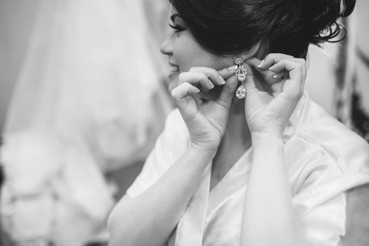 Clarissa De La Torre Make