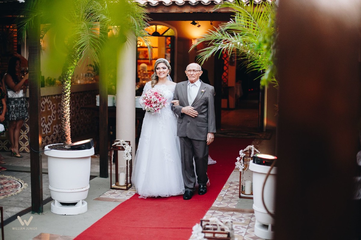 Mango Casa de Eventos Entrada da Noiva