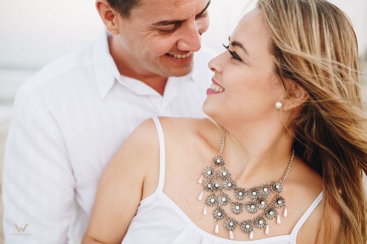 Sessão de Fotos de Casal na Praia do Japão em Aquiraz Ceará