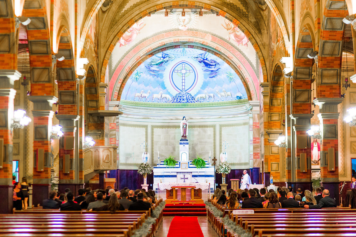 Igreja Santa Terezinha, Casamento da Dolores e do Cleber, pelo fotógrafo de casamentos Vinícius Vogel, fotógrafo em Porto Alegre, Região Metropolitana e Serra Gaúcha.