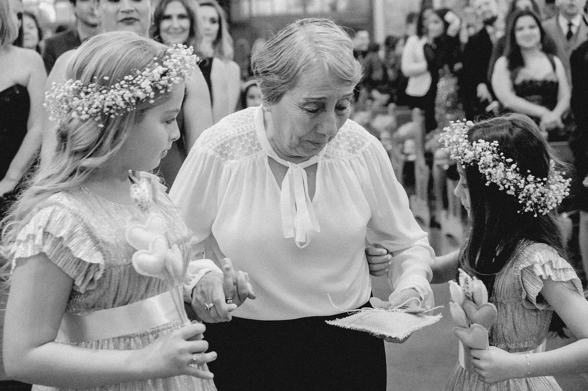 vó da noiva, Casamento da Dolores e do Cleber, pelo fotógrafo de casamentos Vinícius Vogel, fotógrafo em Porto Alegre, Região Metropolitana e Serra Gaúcha.