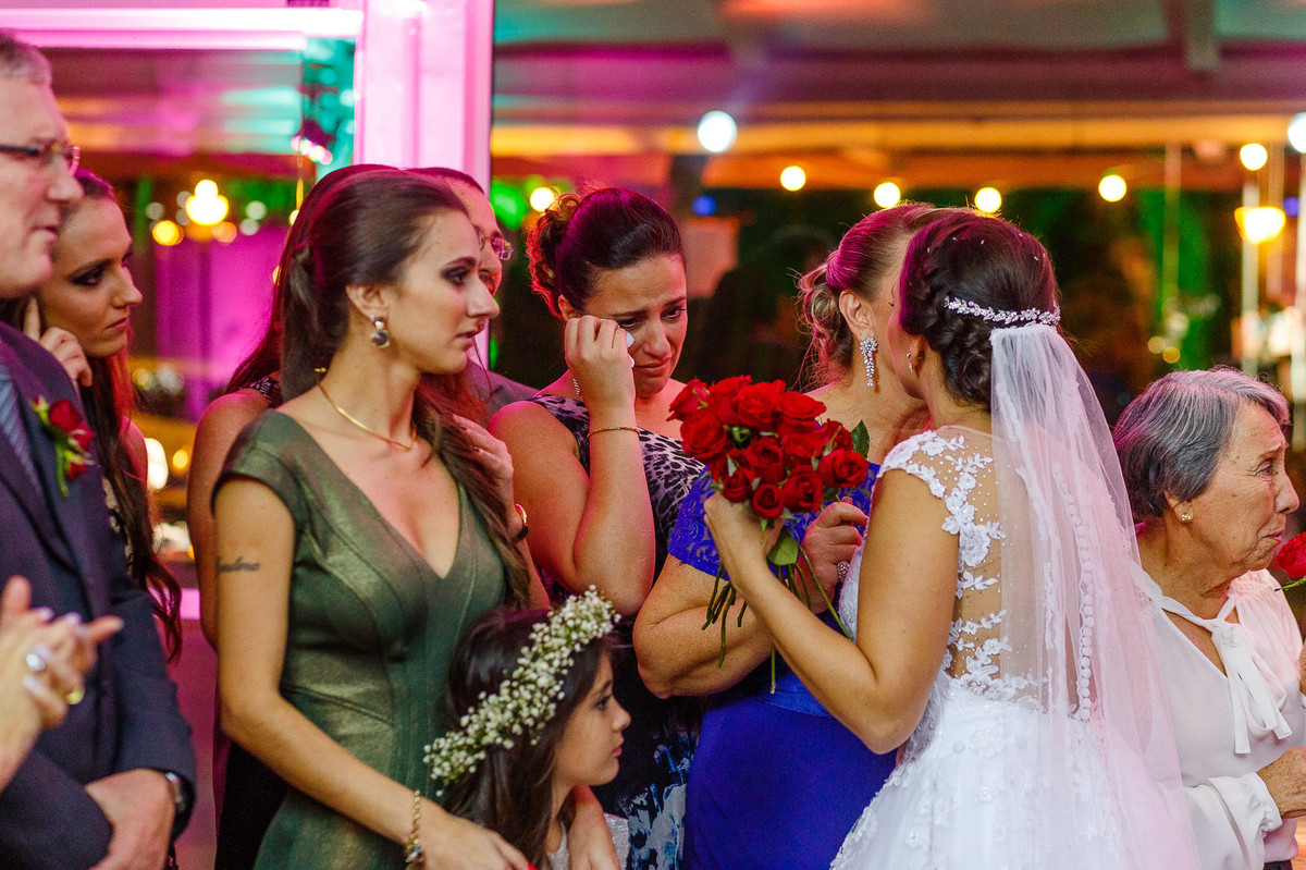 Casamento da Dolores e do Cleber, pelo fotógrafo de casamentos Vinícius Vogel, fotógrafo em Porto Alegre, Região Metropolitana e Serra Gaúcha.