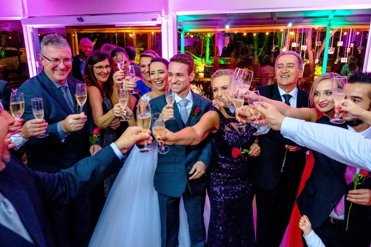 Casamento da Dolores e do Cleber, pelo fotógrafo de casamentos Vinícius Vogel, fotógrafo em Porto Alegre, Região Metropolitana e Serra Gaúcha.