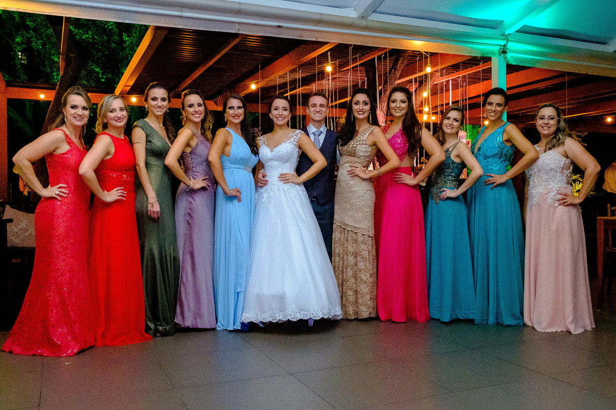 madrinhas e padrinhos, Casamento da Dolores e do Cleber, pelo fotógrafo de casamentos Vinícius Vogel, fotógrafo em Porto Alegre, Região Metropolitana e Serra Gaúcha.