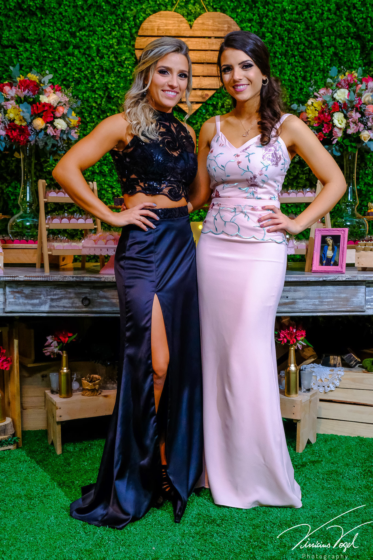 Mariana,  formanda de Psicologia na PUC, na sua recepção, no Gota D'Água Eventos, por Vinícius Vogel fotógrafo de Porto Alegre, Região Metropolitana e Serra Gaúcha