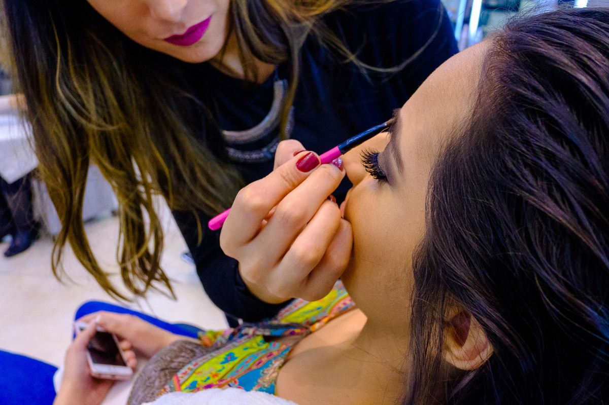 Making of 15 anos da Marina Pereira, no Salão Westfália da Sociedade Germânia, organizado por Novittá Eventos, pelo fotógrafo Vinícius Vogel, Porto Alegre e região metropolitana