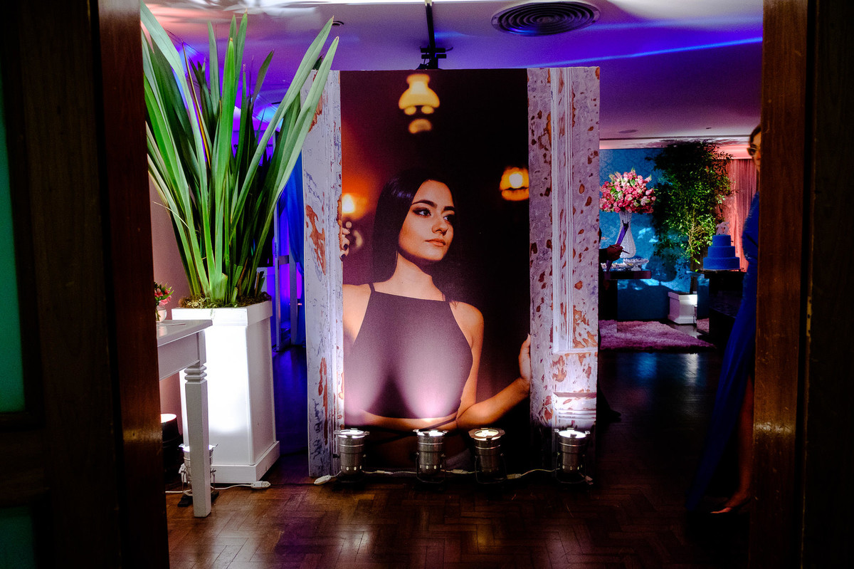 Poster do ensaio, 15 anos da Marina Pereira, no Salão Westfália da Sociedade Germânia, organizado por Novittá Eventos, pelo fotógrafo Vinícius Vogel, Porto Alegre e região metropolitana