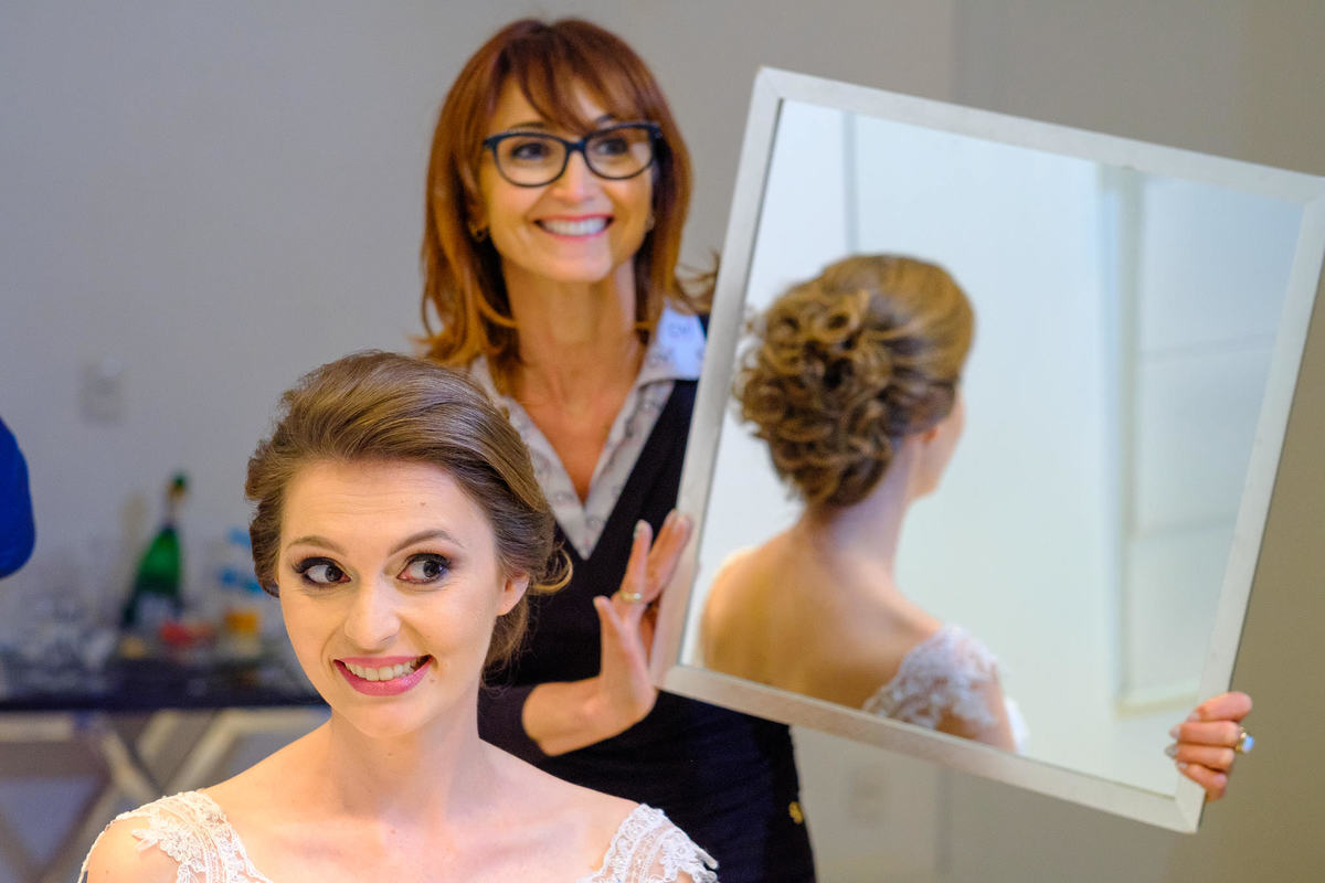 Cabelo da Noiva, Iva Espaço da Beleza, Casamento da Fernanda e do André, por Vinícius Vogel Fotógrafo de Casamento em Porto Alegre, Bento Gonçalves, Caxias do Sul, Gramado, Canela, Curitiba, São Paulo, Rio de Janeiro, Casando na Serra, Case em Bento