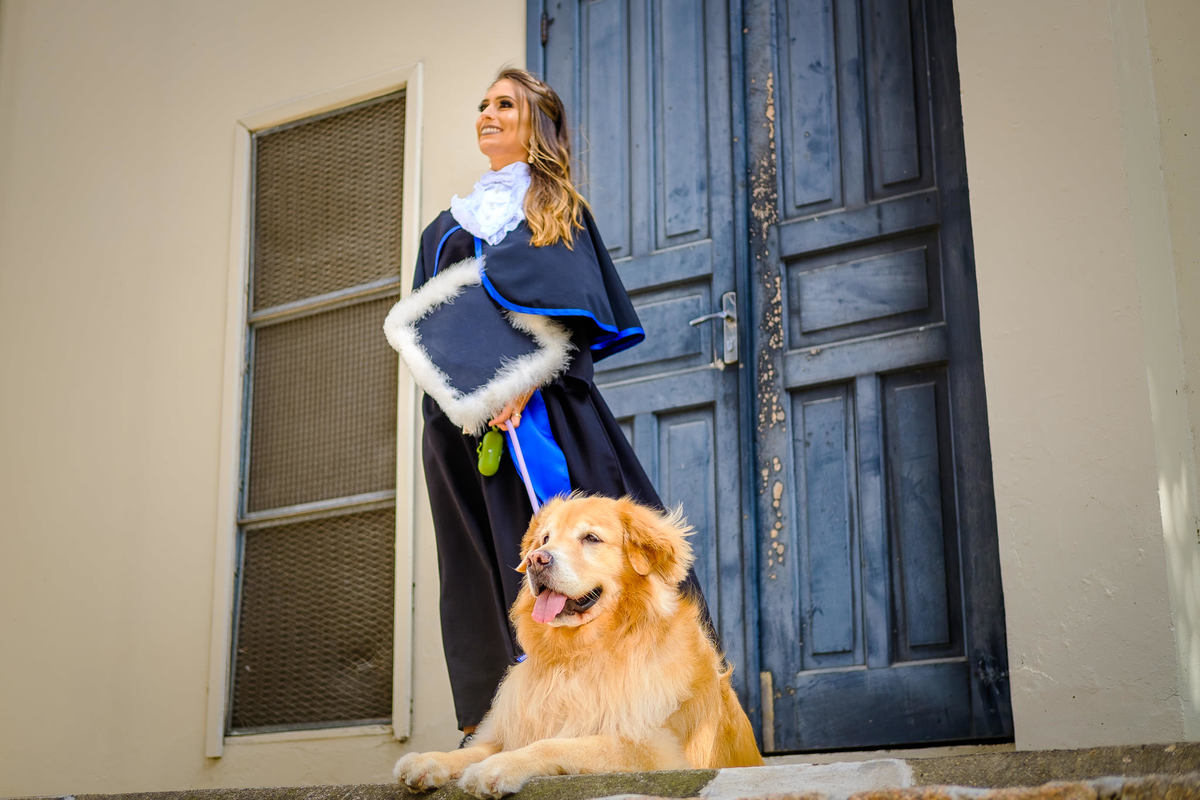 Ensaio de Formatura da Vivian Vaz, pelo Fotógrafo de Formatura Vinícius Vogel, na PUCRS, fotógrafo em Porto Alegre, Vale dos Sinos, Serra Gaúcha, Curitiba, Florianópolis, São Paulo, Rio de Janeiro.