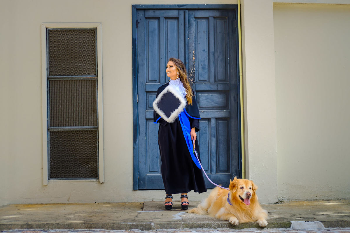 Ensaio de Formatura da Vivian Vaz, pelo Fotógrafo de Formatura Vinícius Vogel, na PUCRS, fotógrafo em Porto Alegre, Vale dos Sinos, Serra Gaúcha, Curitiba, Florianópolis, São Paulo, Rio de Janeiro.
