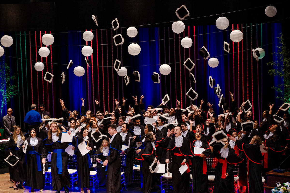 Formatura Rochelle, UFRGS, por Vinícius e Maggie Vogel, fotógrafo de família, fotógrafo de casamento, fotógrafo de formatura em Porto Alegre, Serra, Gramado, Canela, Bento Gonçalves, Caxias do Sul, Curitiba, Portugal, Buenos Aires