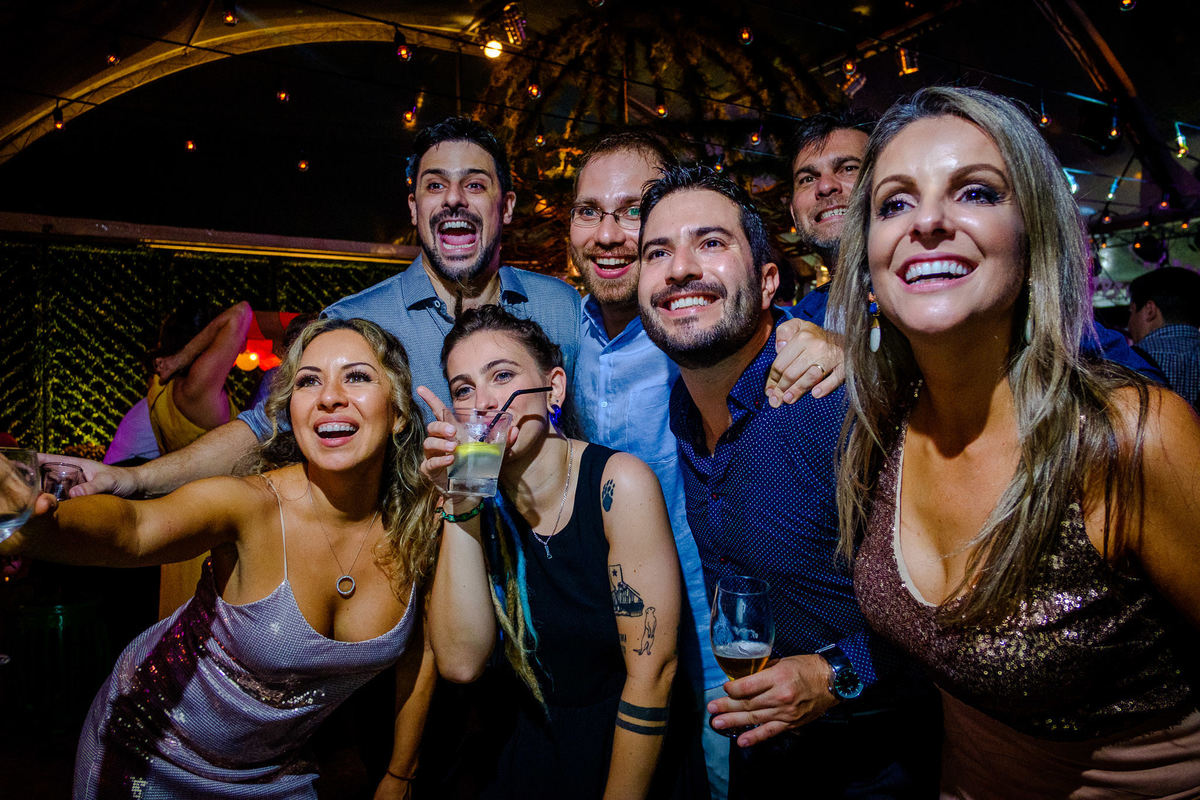Ana e Marcelo, Casamento na cervejaria Seasons, Fotógrafo de Casamento Vinícius Vogel, Porto Alegre, Gramado, Canela, Caxias do Sul, Bento Gonçalves, Curitiba, São Paulo, Rio de Janeiro, Portugal. Cris Calero Eventos