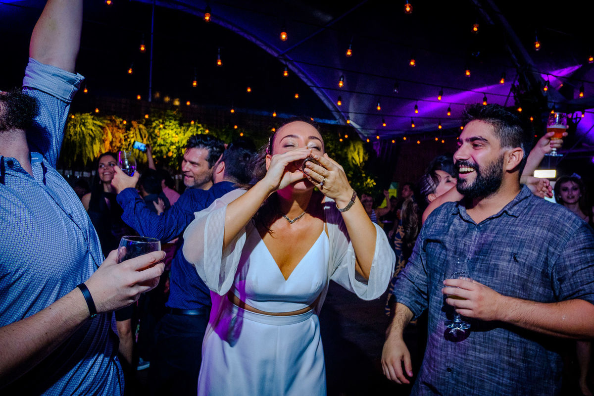 Ana e Marcelo, Casamento na cervejaria Seasons, Fotógrafo de Casamento Vinícius Vogel, Porto Alegre, Gramado, Canela, Caxias do Sul, Bento Gonçalves, Curitiba, São Paulo, Rio de Janeiro, Portugal. Cris Calero Eventos