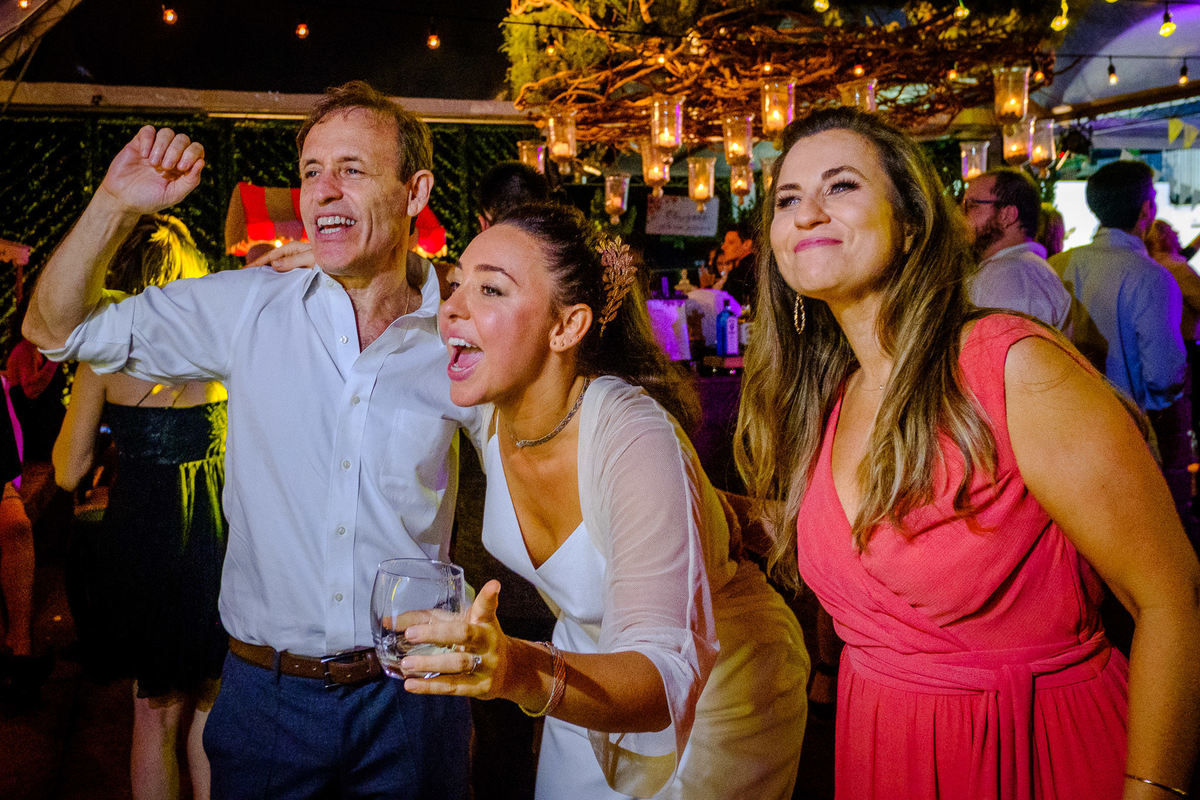 Ana e Marcelo, Casamento na cervejaria Seasons, Fotógrafo de Casamento Vinícius Vogel, Porto Alegre, Gramado, Canela, Caxias do Sul, Bento Gonçalves, Curitiba, São Paulo, Rio de Janeiro, Portugal. Cris Calero Eventos, noiva