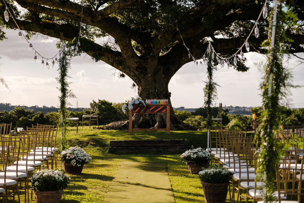 Fotógrafo de casamento, casamento gay, casamento homoafetivo, casamento LGBTI+, noivas, casamento lésbico, vestido de noiva, casamento ao ar livre, Vinícius Vogel, fotógrafa de casamento, Maggie, case na serra, São Paulo, Rio de Janeiro, figueira