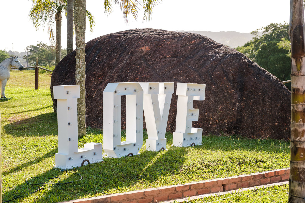 Fotógrafo de casamento, casamento gay, casamento homoafetivo, casamento LGBTI+, noivas, casamento lésbico, vestido de noiva, casamento ao ar livre, Vinícius Vogel, fotógrafa de casamento, Maggie, case na serra, São Paulo, Rio de Janeiro, decoração