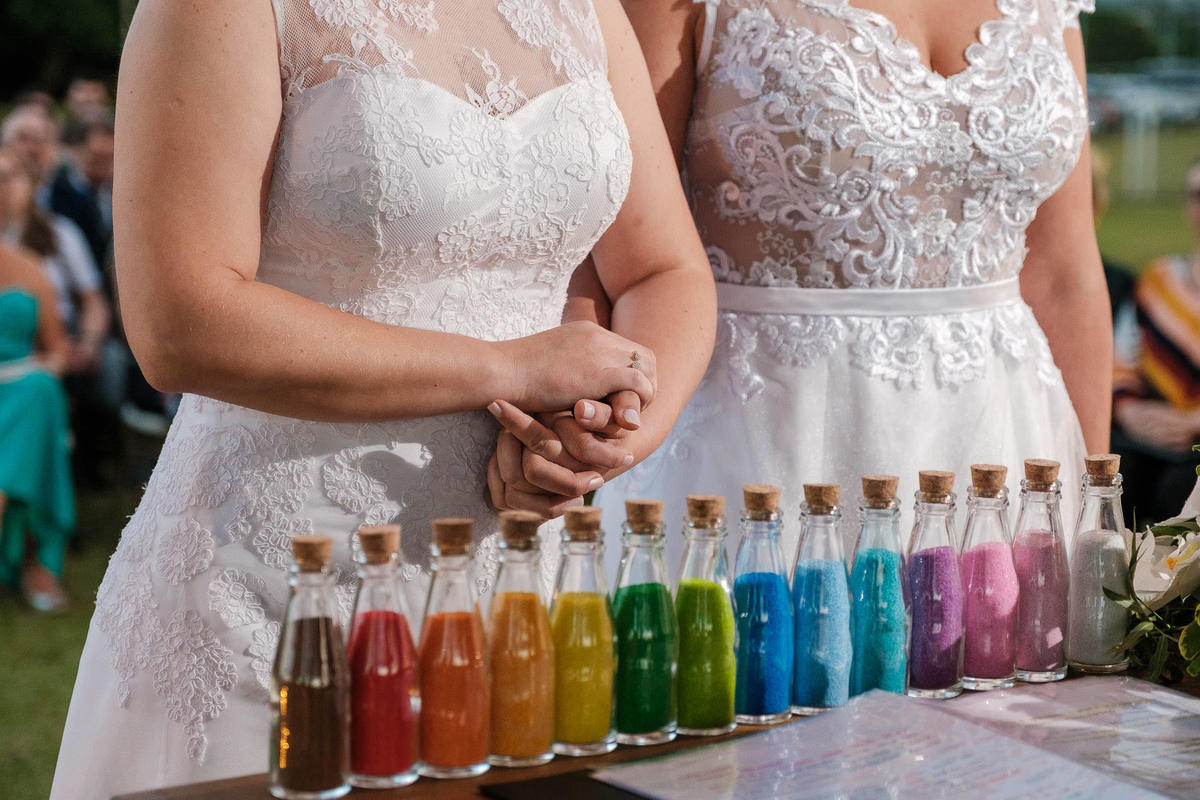 Fotógrafo de casamento, casamento gay, casamento homoafetivo, casamento LGBTI+, noivas, casamento lésbico, vestido de noiva, casamento ao ar livre, Vinícius Vogel, fotógrafa de casamento, Maggie, case na serra, São Paulo, Rio de Janeiro