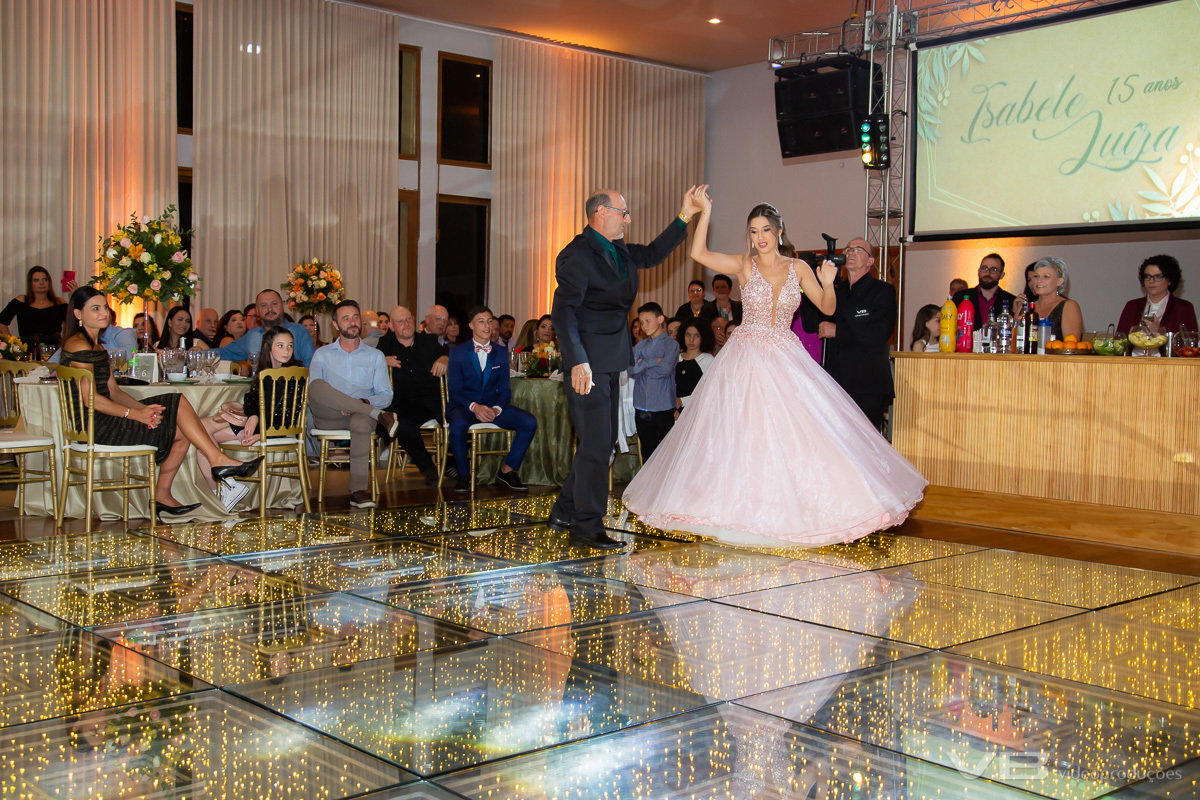 Valsa de 15 anos com o padrinho