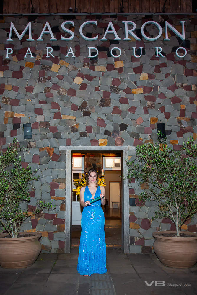 Festa de formatura em Medicina, de Manuela Christianeti, no Paradouro Mascaron em Vila Flores, evento realizado pela VB Vídeo Produções