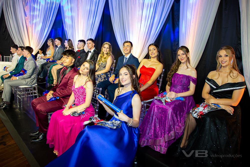 Formatura Regina Coeli 2023, na SOAL, Veranópolis, produção e cobertura de VB Vídeo Produções
