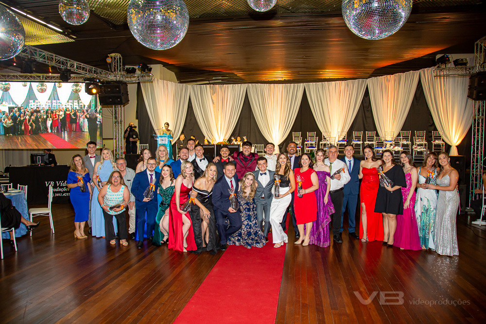 Formatura Regina Coeli 2023, na SOAL, Veranópolis, produção e cobertura de VB Vídeo Produções