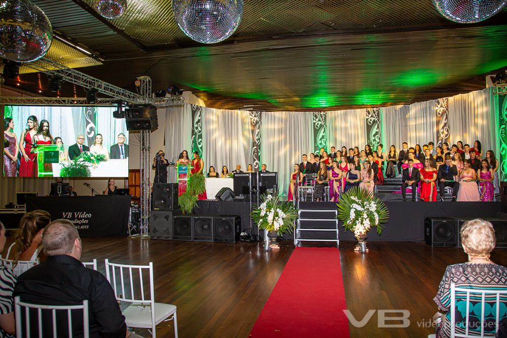 Formatura AVAEC 2023, na SOAL em Veranópolis, produção de VB Vídeo Produções