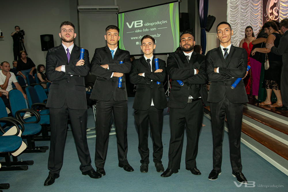 Formatura Colégio Dosolina Boff no Auditório Municipal de Vila Flores, produção de VB Vídeo Produções