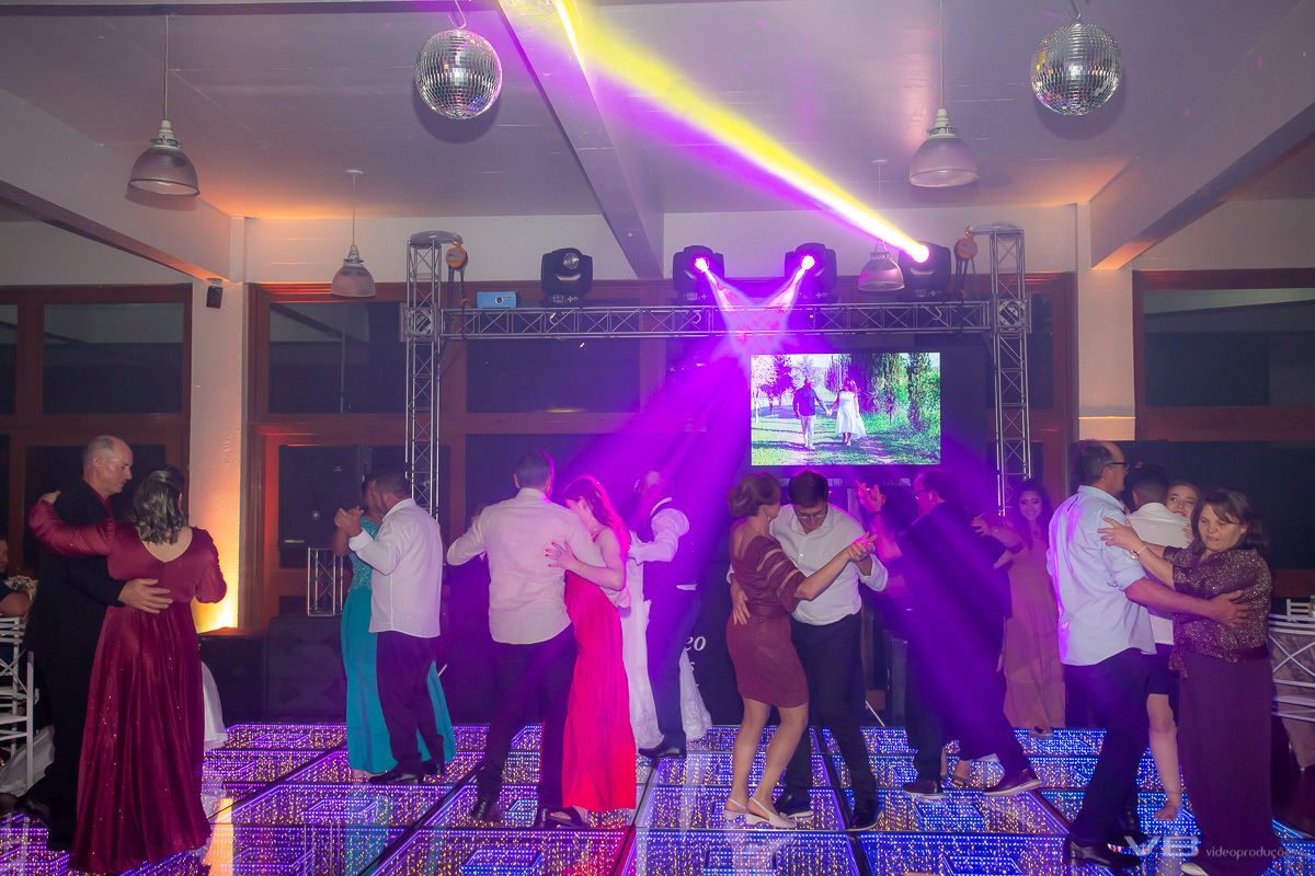 samento Juliano e Simone, SOAL - Espaço de Eventos Dom Vital,  cobertura de VB Vídeo Produções, festa animada pela DJ Camile Bissani, pista de LED