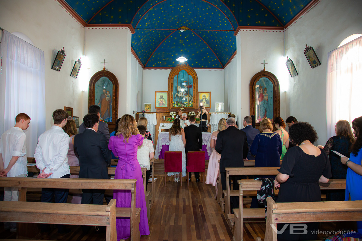 Casamento Karen e Pedro na Igreja de Pedra São Jorge em Vila Flores, video, foto e som da VB Vídeo Produções