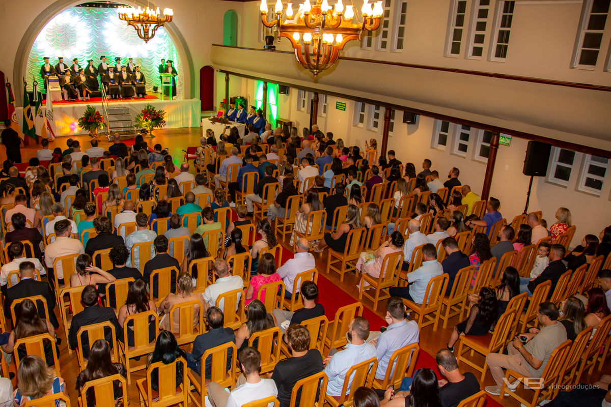 Formatura IFRS Campus Veranópolis, produção de VB Vídeo Produções, na Casa da Cultura de Veranópolis