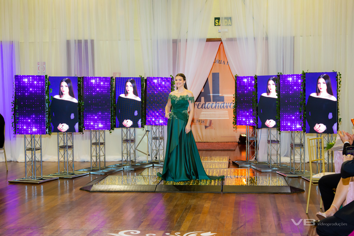 Baile de Debutantes SOAL 2025, Veranópolis, produção de VB Vídeo Produções