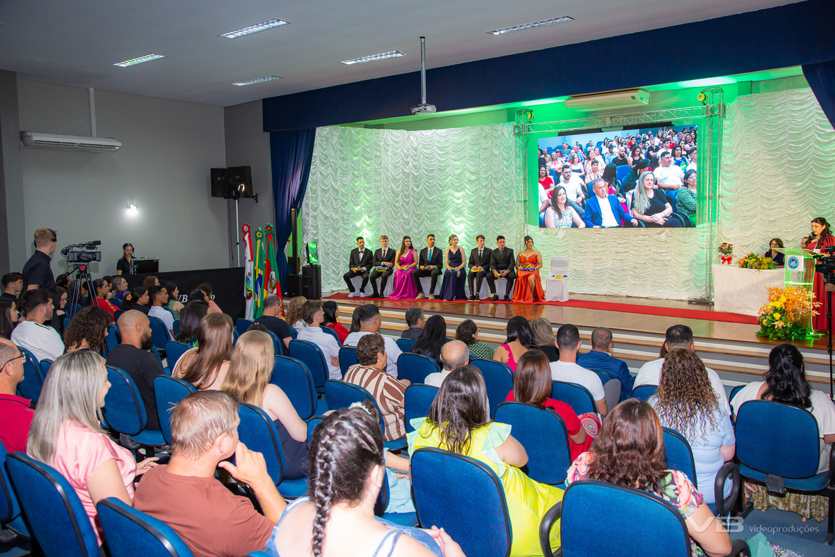 Formatura Dosolina Boff 2025, Vila Flores, produção e estrutura completa de VB Vídeo Produções