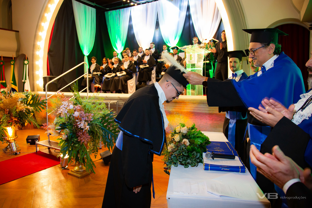 Formatura dos Cursos Superiores do IFRS de Veranópolis, na Casa da Cultura, produção de VB Vídeo Produções