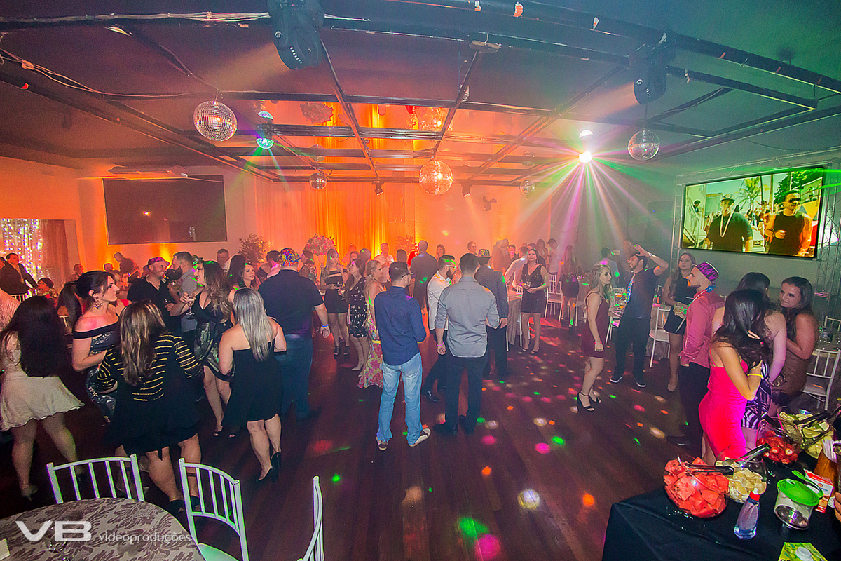 Sonorização da Festa estrutura completa de som e luz