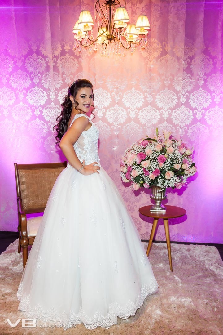 Paola Bavaresco Debutante SOAL 2018