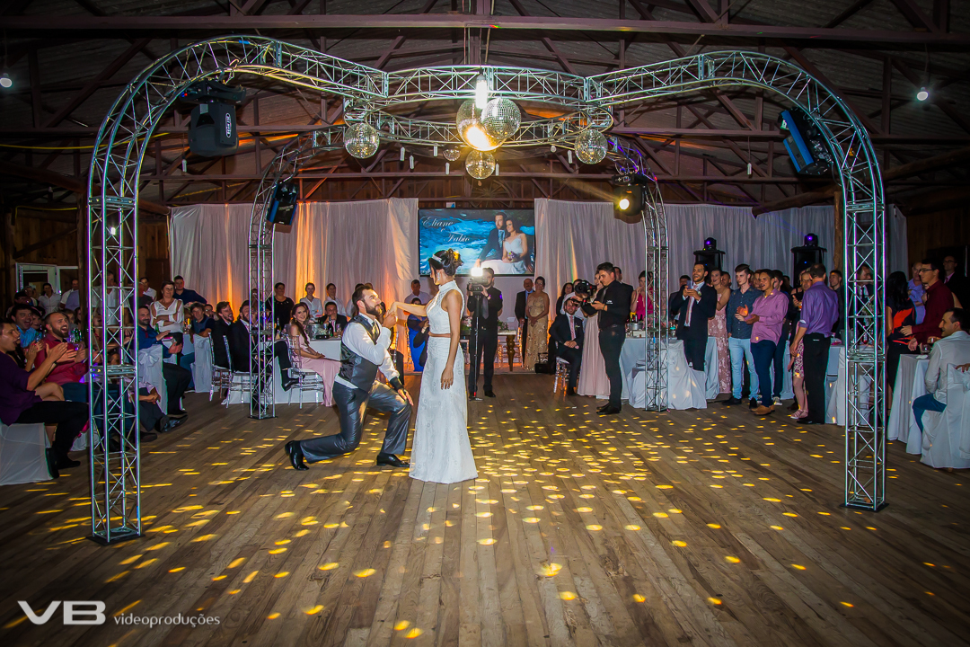 Dança coreografada dos noivos