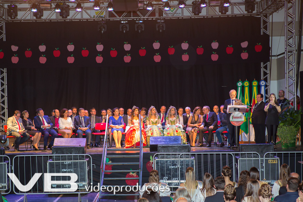 Presidente Domingos Costella na abertura da X Femaçã