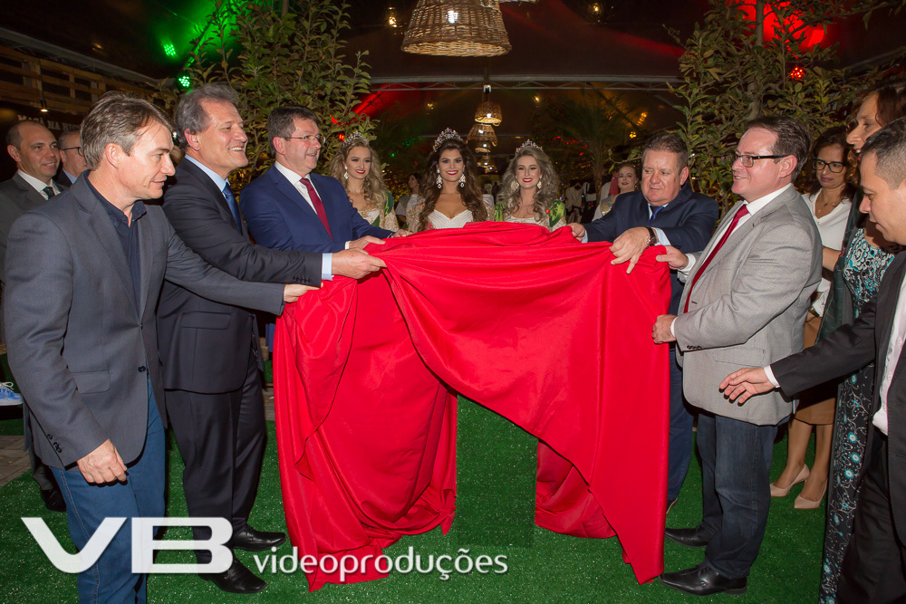 Cerimönia de Descerramento da Femaçã