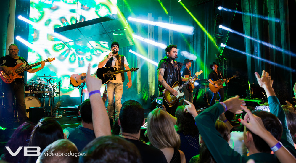 X Femaçã em Veranópolis, cobertura da VB Vídeo Produções, Fernando e Sorocaba