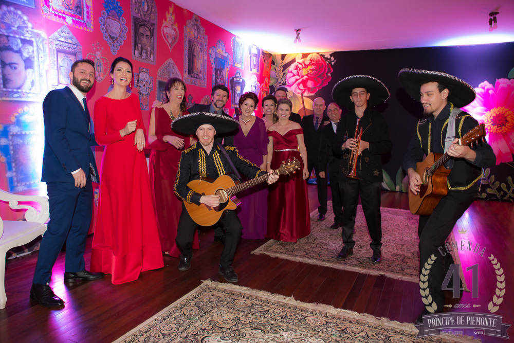 Músicos recepcionando os convidados da 41 Comenda Príncipe de Piemonte