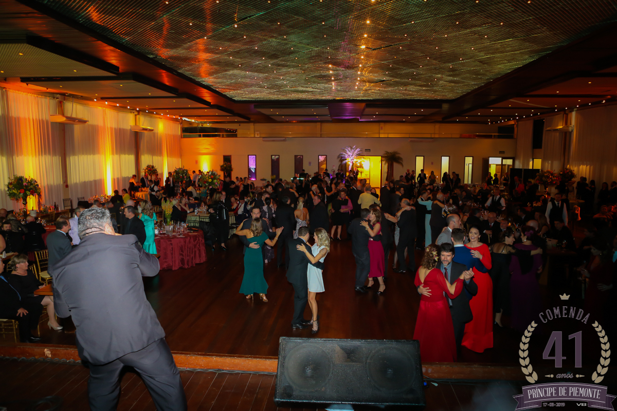 Baile com com banda Balança Brasil 41 Comenda Príncipe de Piemonte-Soal-Veranópolis
