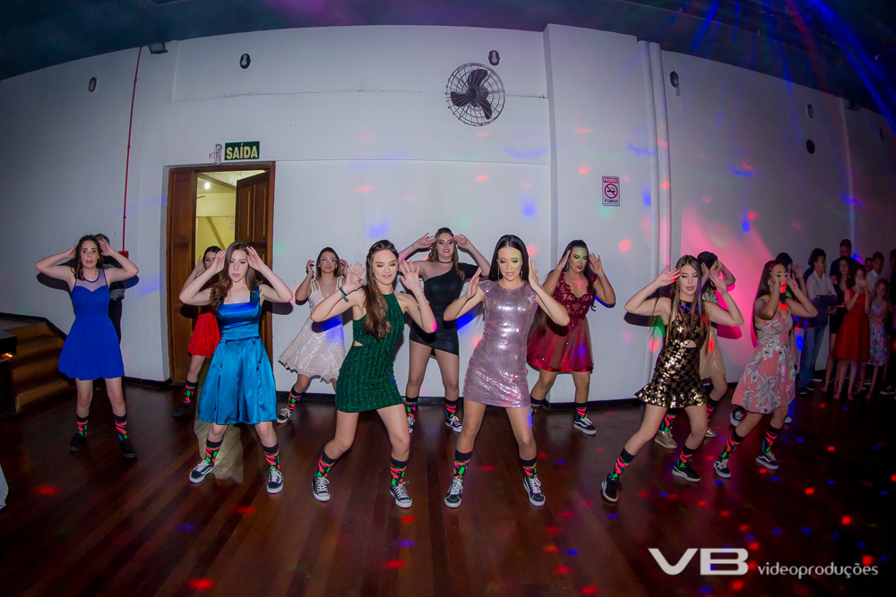 Coreografia das debutantes SOAL 2019