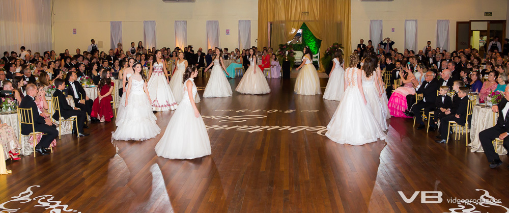 SOAL apresenta suas debutantes do ano de 2019