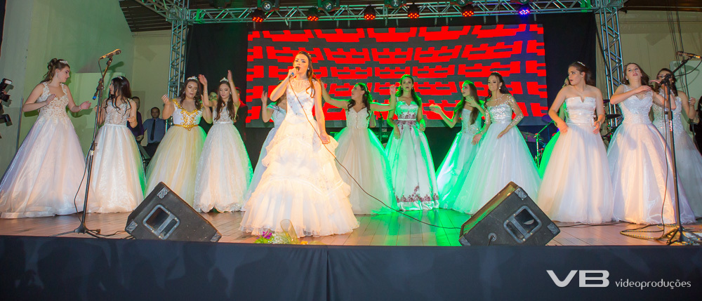 Debutantes no Palco da SOAL