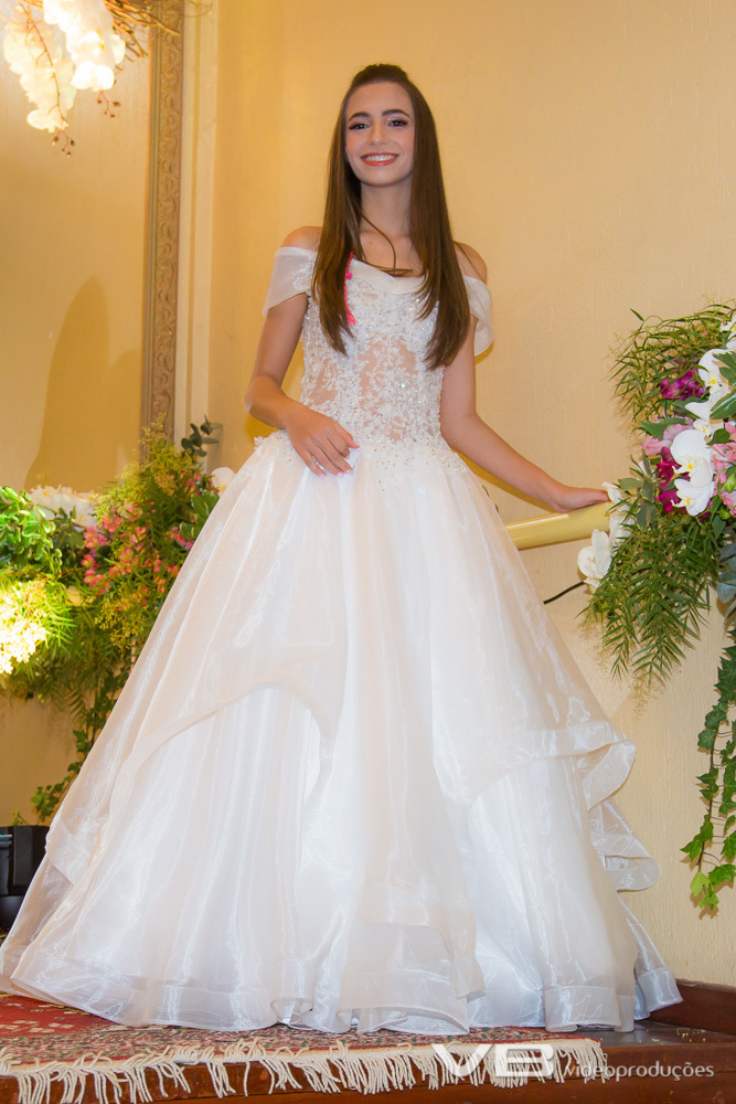 VB Vídeo Produções no Baile de Debutantes da SOAL 2019, em Veranópolis
Rafaella de M. Tondo