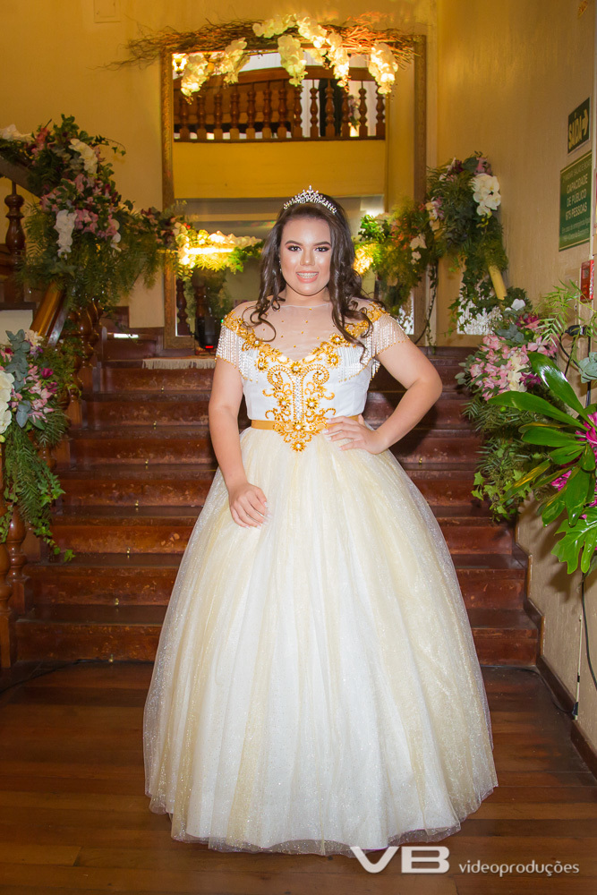 VB Vídeo Produções no Baile de Debutantes da SOAL 2019, em Veranópolis
Bárbara B. Alves