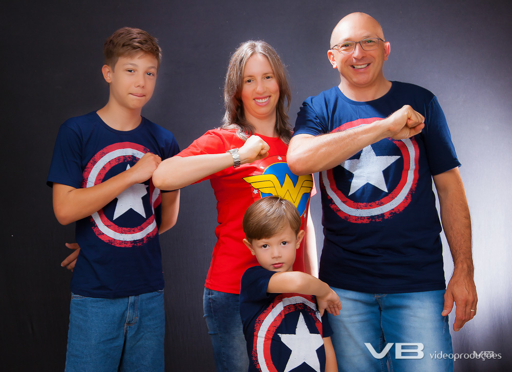 Foto de família no estúdio