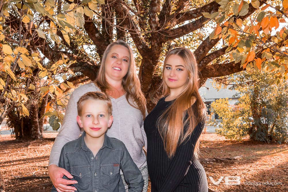 Mãe com filhos, sessão externa