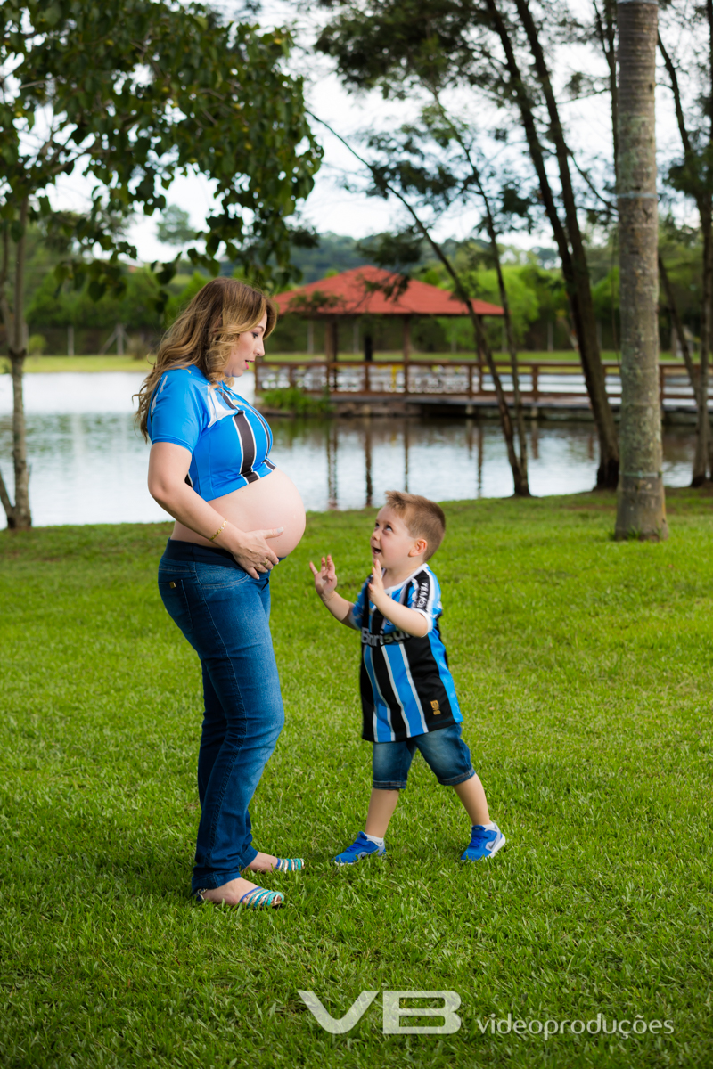 Grávida com a camisa do Grêmio